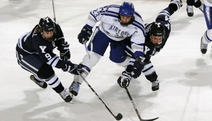 -“法甲积分榜精彩纷呈，争冠悬念持续升高”，法甲积分榜2021一2022